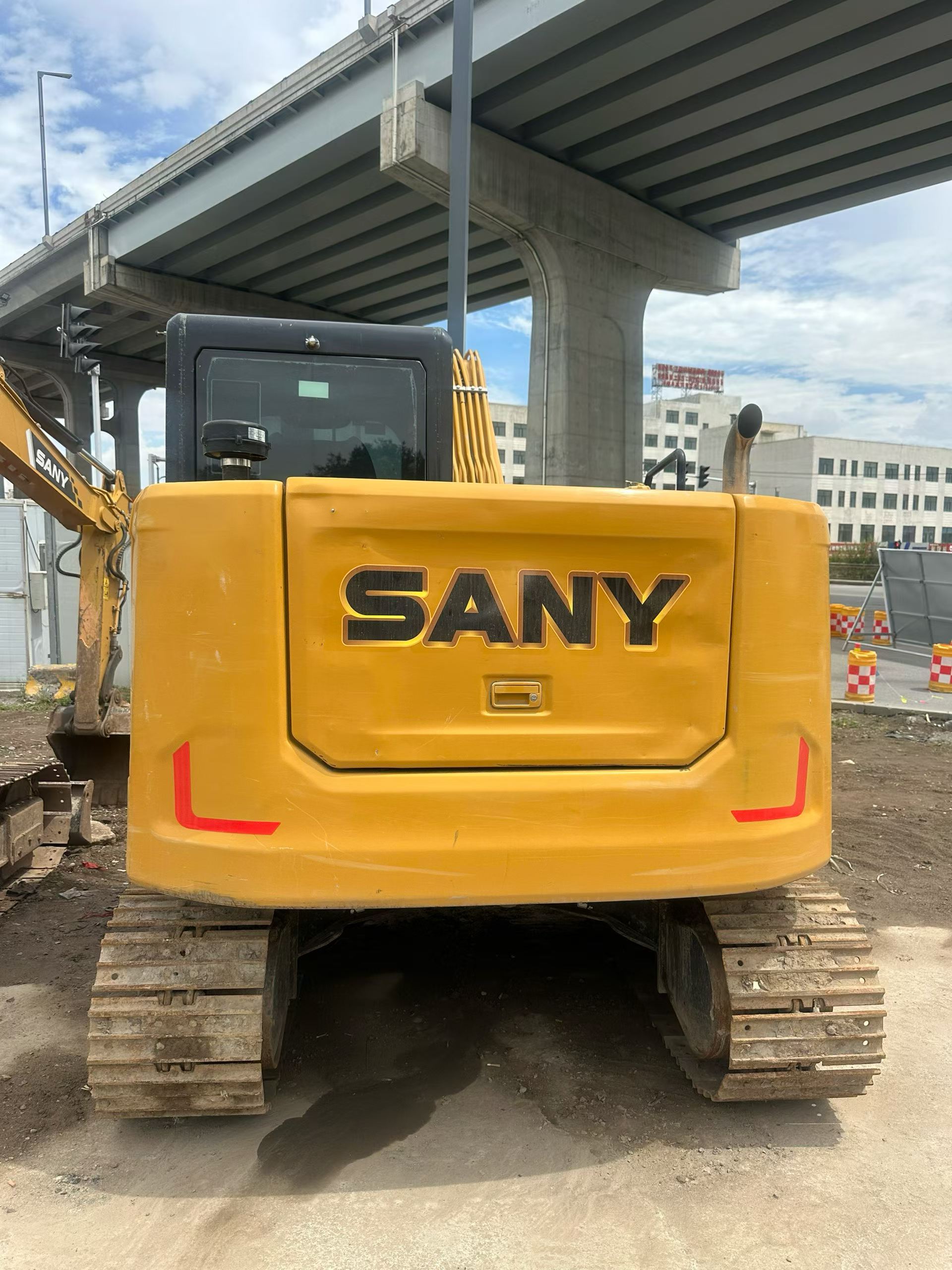 Buy Sany SY75 Used Excavator / 3 Buy Sany SY75 Used Excavator / 3