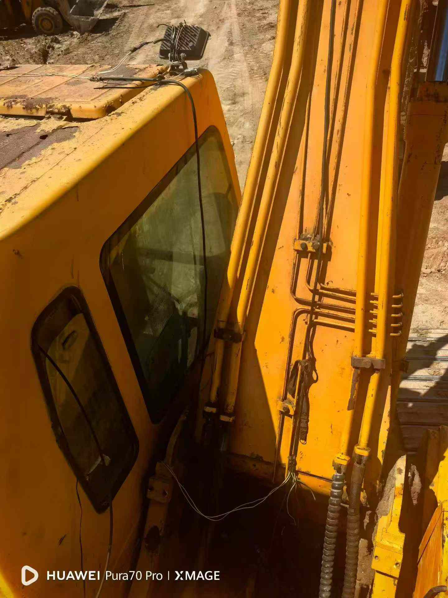 Buy Hyundai R215-7 Used Excavator / 5 Buy Hyundai R215-7 Used Excavator / 5
