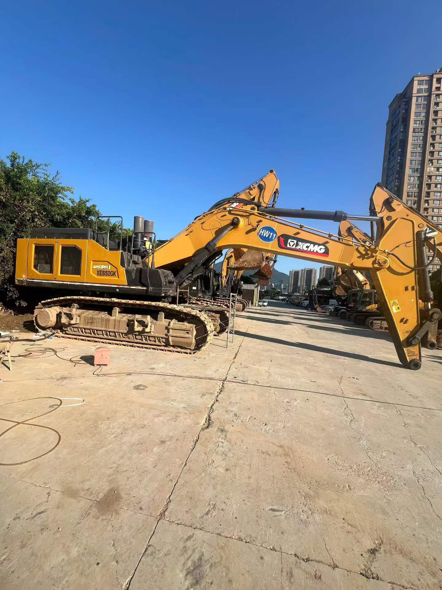 Compre Excavadora XCMG XE650DP Usada / 6