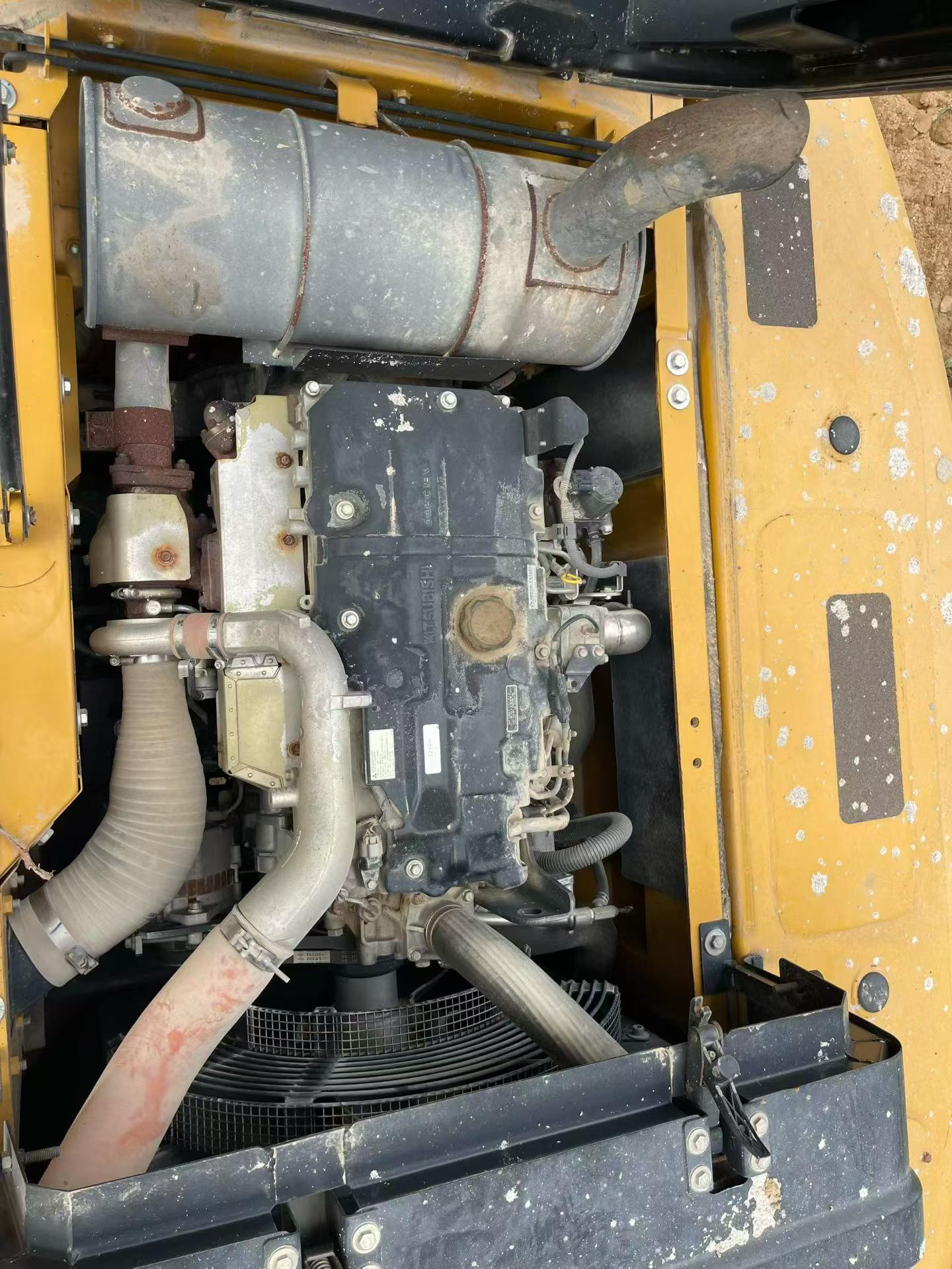 Buy Sany SY215C Used Excavator / 6 Buy Sany SY215C Used Excavator / 6