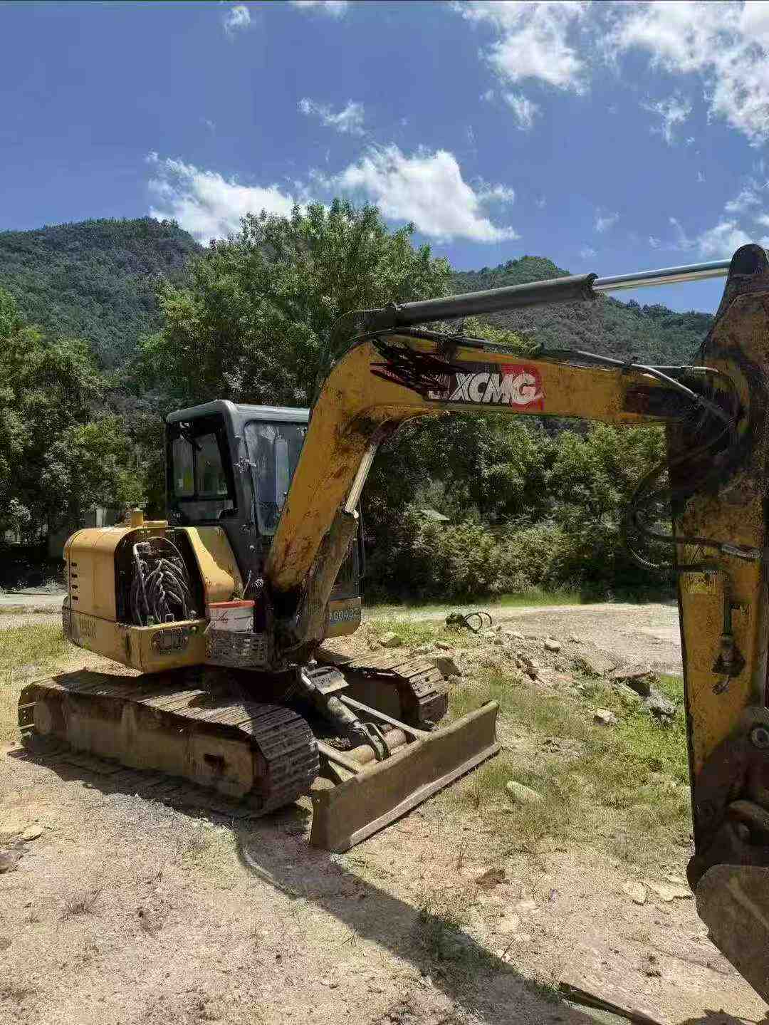 Buy XCMG XE55D Used Excavator / 3 Buy XCMG XE55D Used Excavator / 3