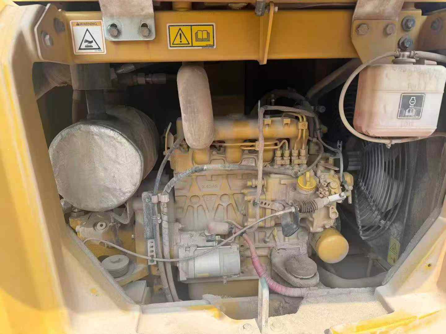 Buy Caterpillar 305.5 Used Excavator / 4 Buy Caterpillar 305.5 Used Excavator / 4