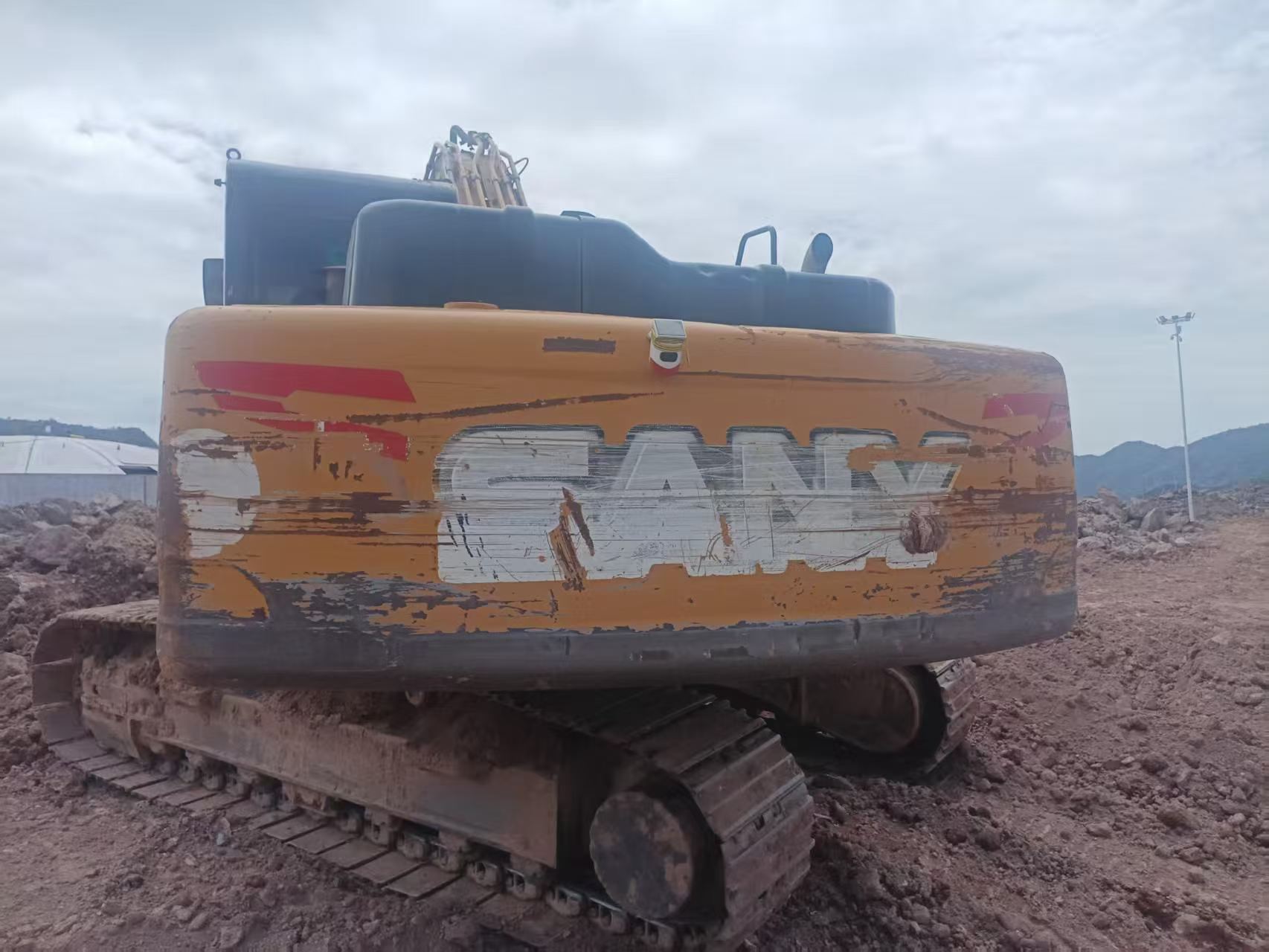 Buy Sany SY205C Used Excavator / 3