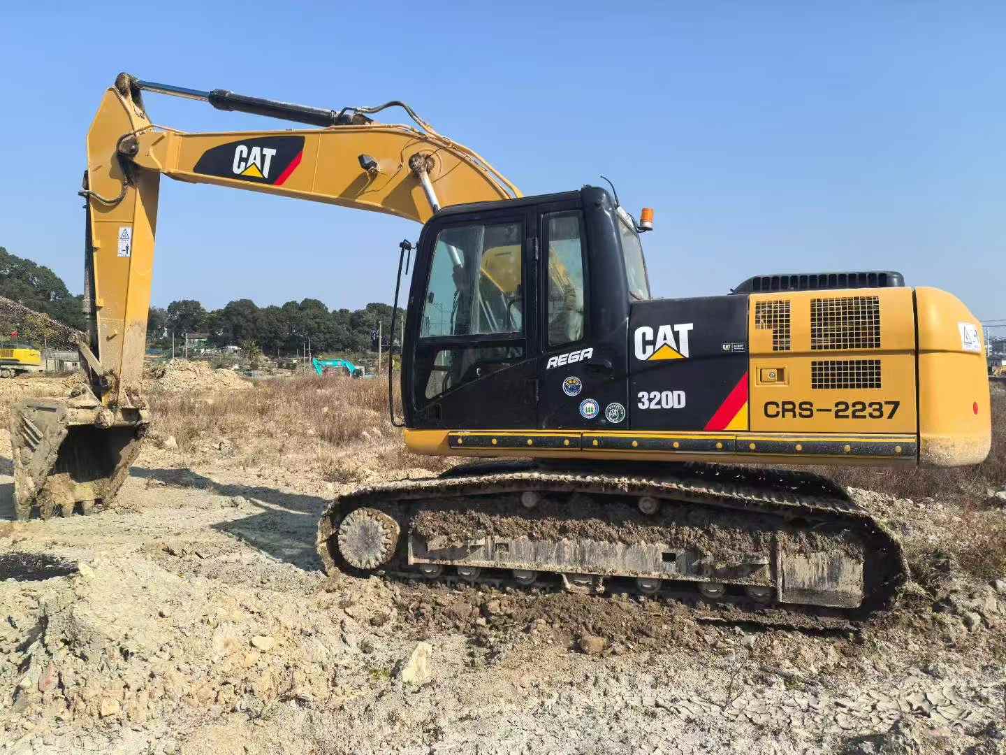 Buy Caterpillar 320A Used Excavator / 2 Buy Caterpillar 320A Used Excavator / 2