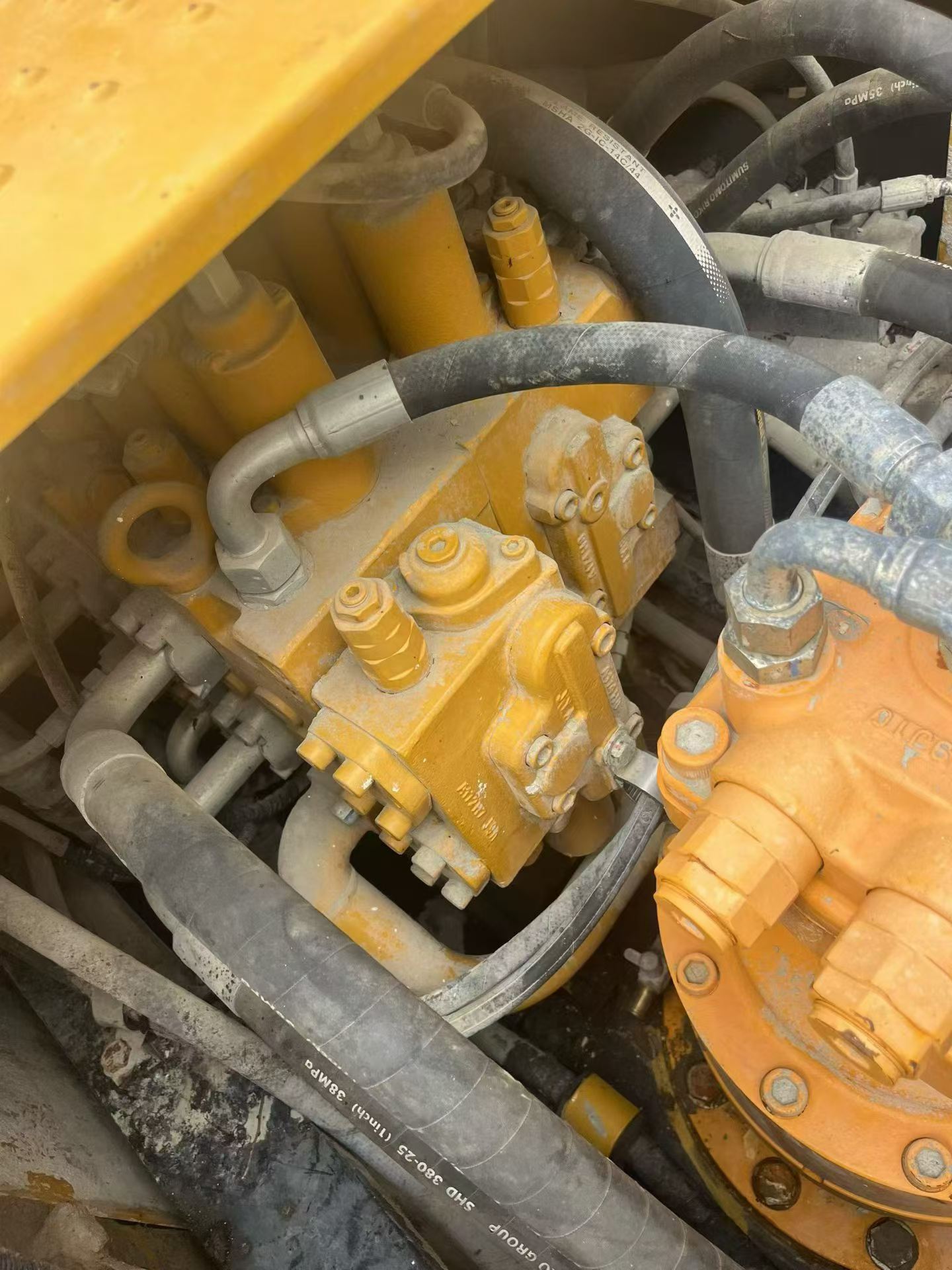 Buy Sany SY205C Used Excavator / 7 Buy Sany SY205C Used Excavator / 7