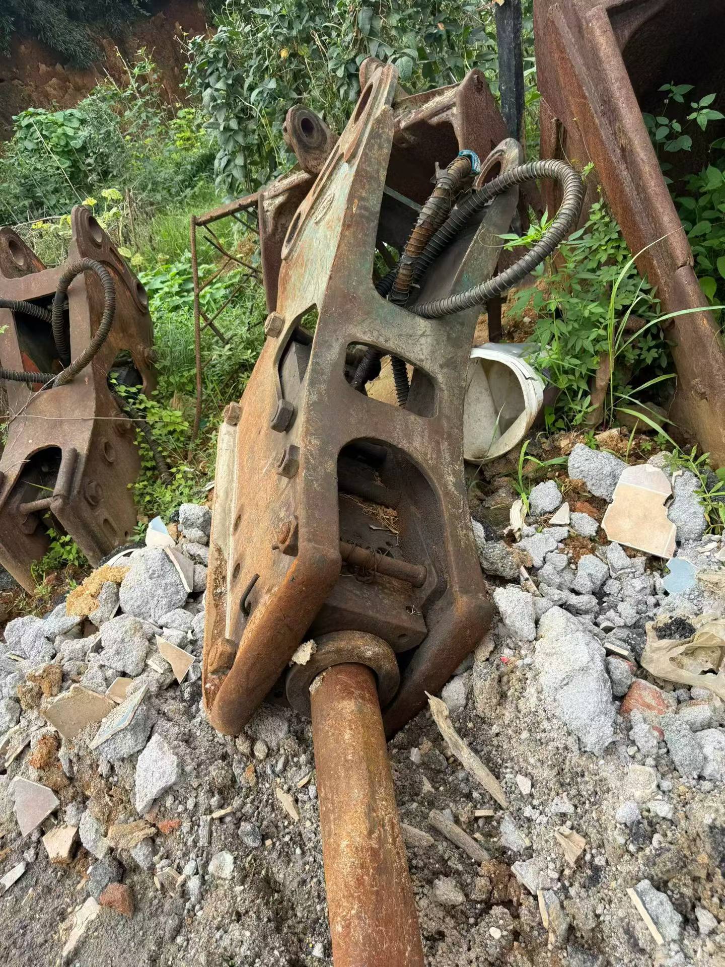 Buy XCMG XE215 Used Excavator / 3 Buy XCMG XE215 Used Excavator / 3