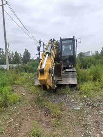 Buy XCMG XE15 Used Excavator / 2 Buy XCMG XE15 Used Excavator / 2