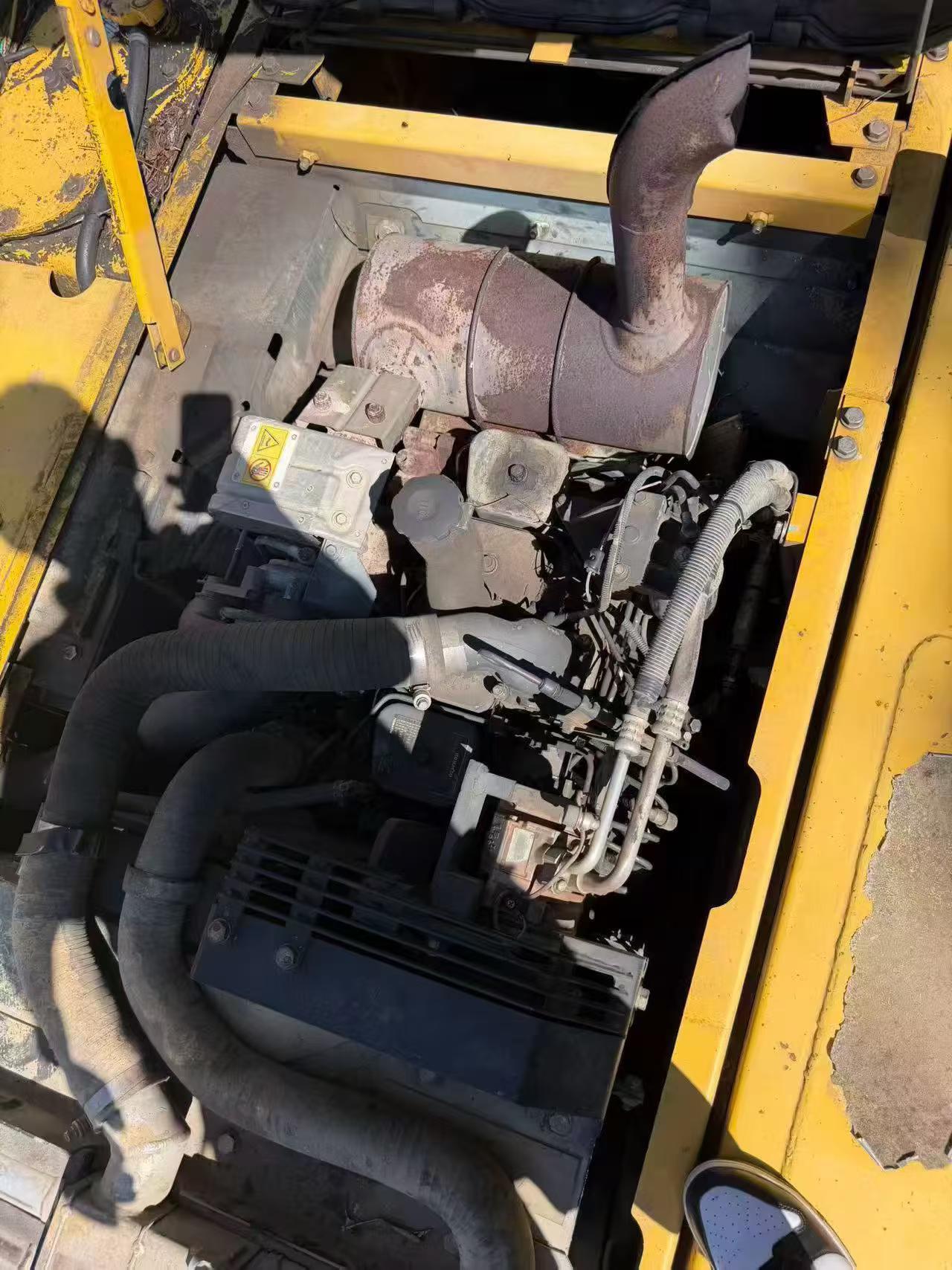 Buy Komatsu PC160-6 Used Excavator / 6