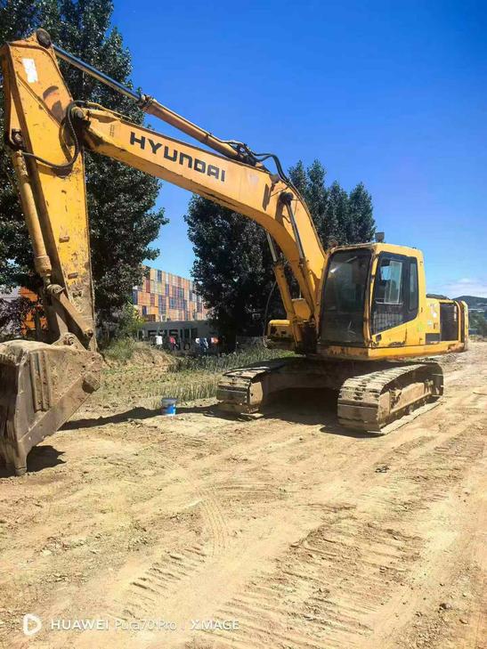 Buy Hyundai R215-7 Used Excavator / 1