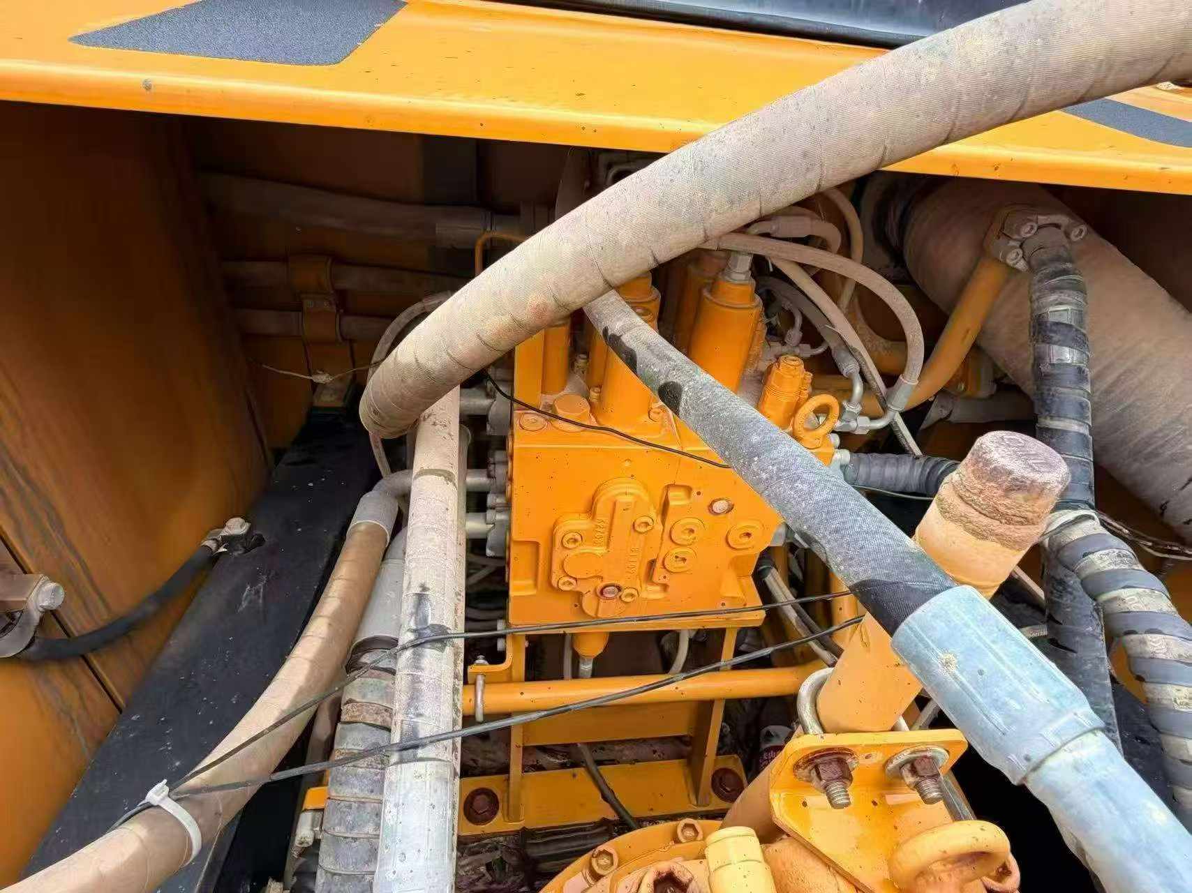 Buy Sany SY305C Used Excavator / 7 Buy Sany SY305C Used Excavator / 7