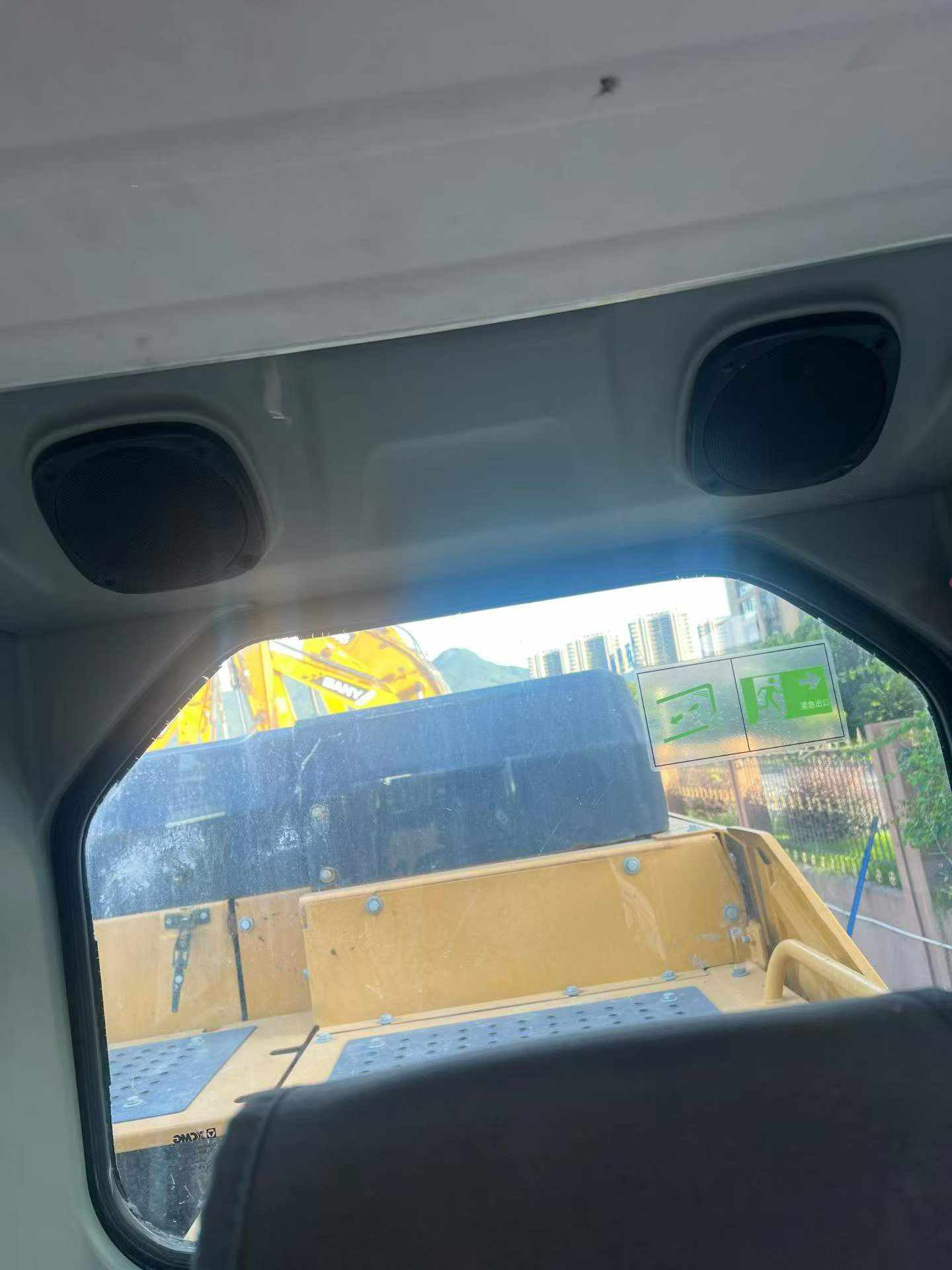 Buy XCMG LW600E Used Loader / 8 Buy XCMG LW600E Used Loader / 8