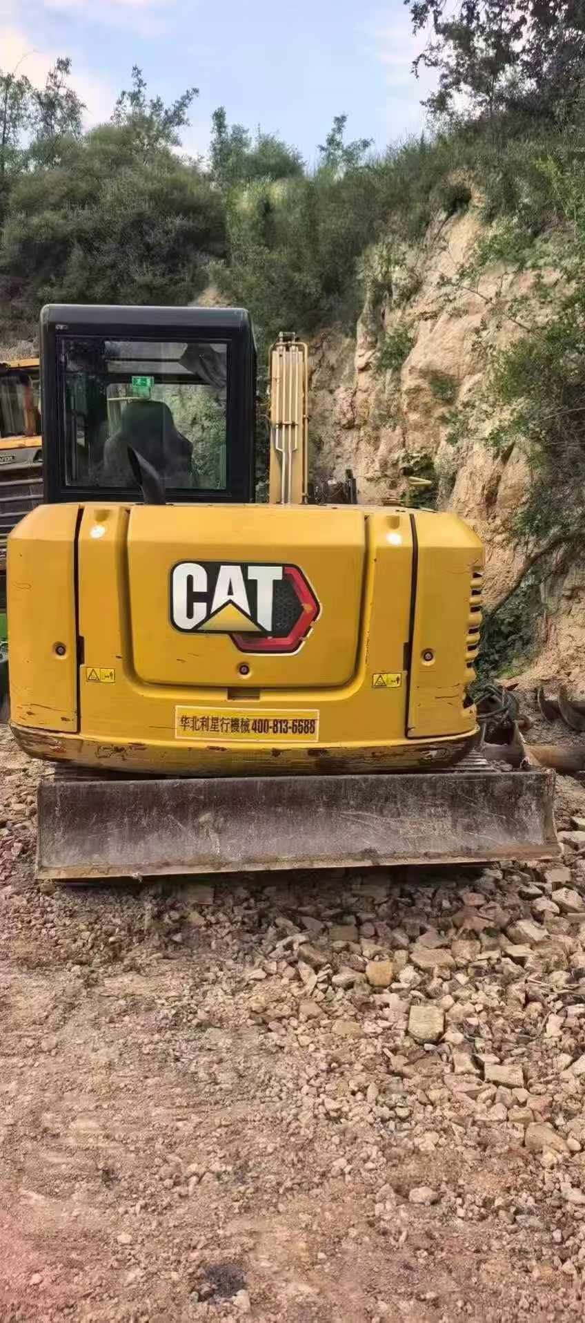 Buy Caterpillar 305.5 Used Excavator / 3 Buy Caterpillar 305.5 Used Excavator / 3