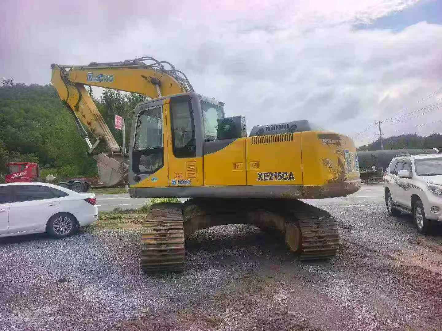 Buy XCMG XE215CA Used Excavator / 2 Buy XCMG XE215CA Used Excavator / 2
