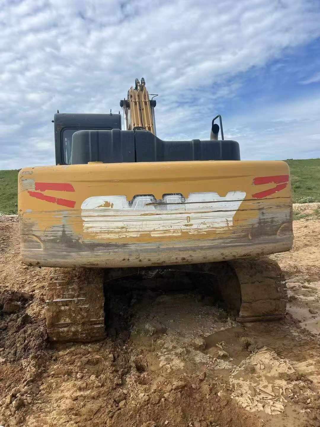 Buy Sany SY205C Used Excavator / 3