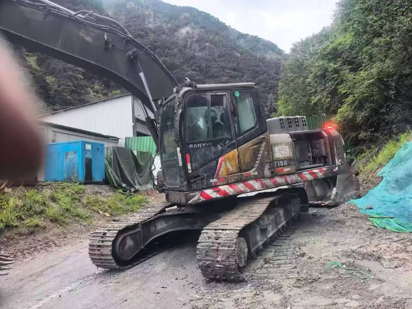 Buy Sany SY135 Used Excavator / 4 Buy Sany SY135 Used Excavator / 4