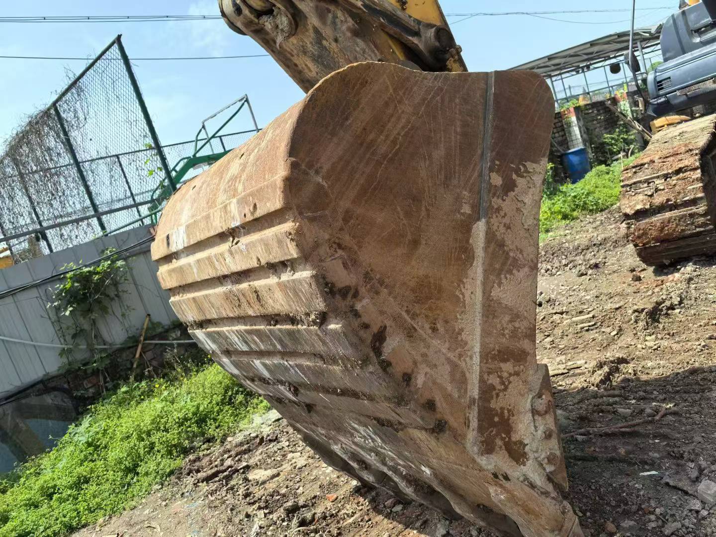 Buy XCMG XE335C Used Excavator / 4