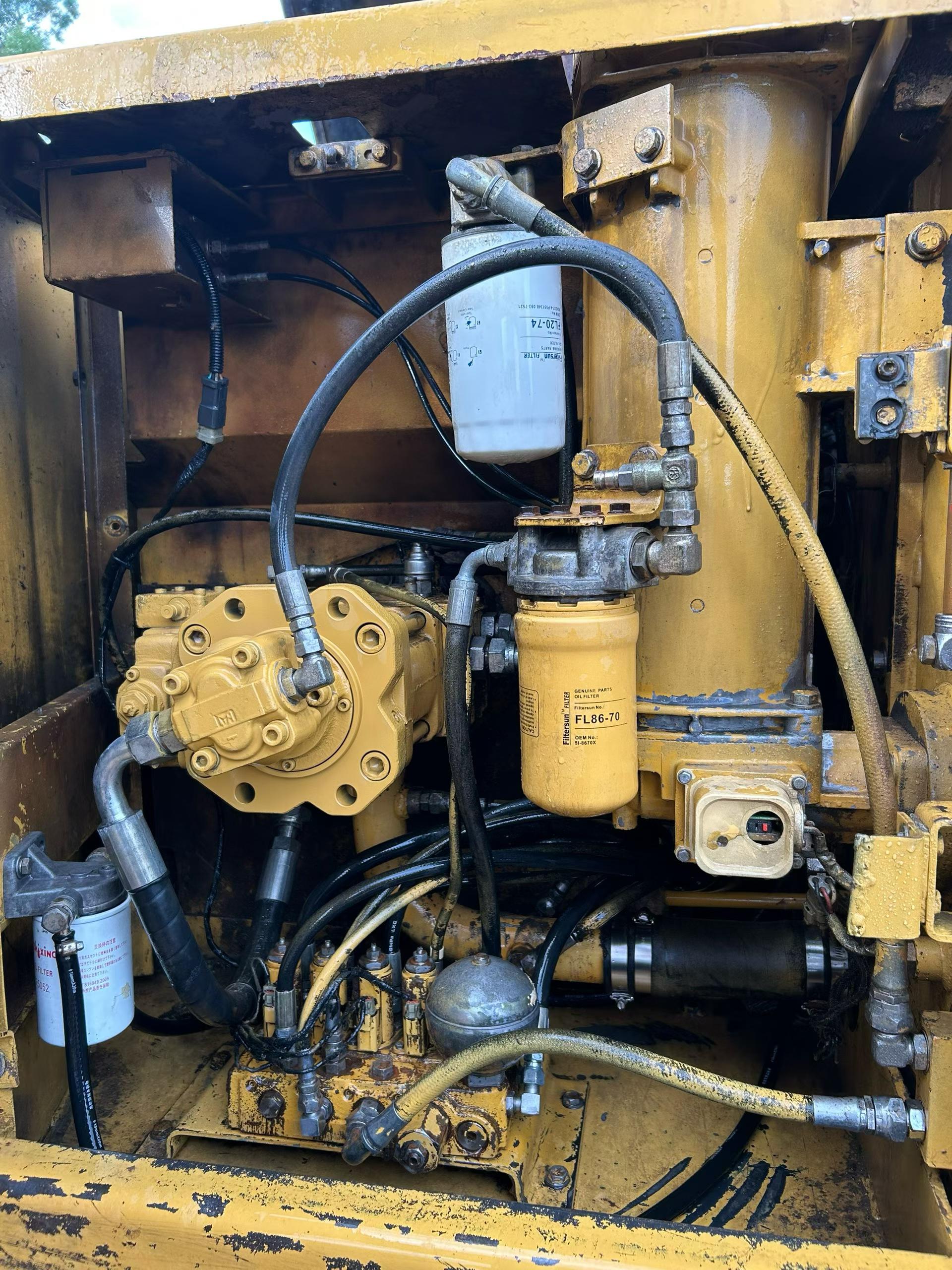 Buy Caterpillar 312B Used Excavator / 6 Buy Caterpillar 312B Used Excavator / 6