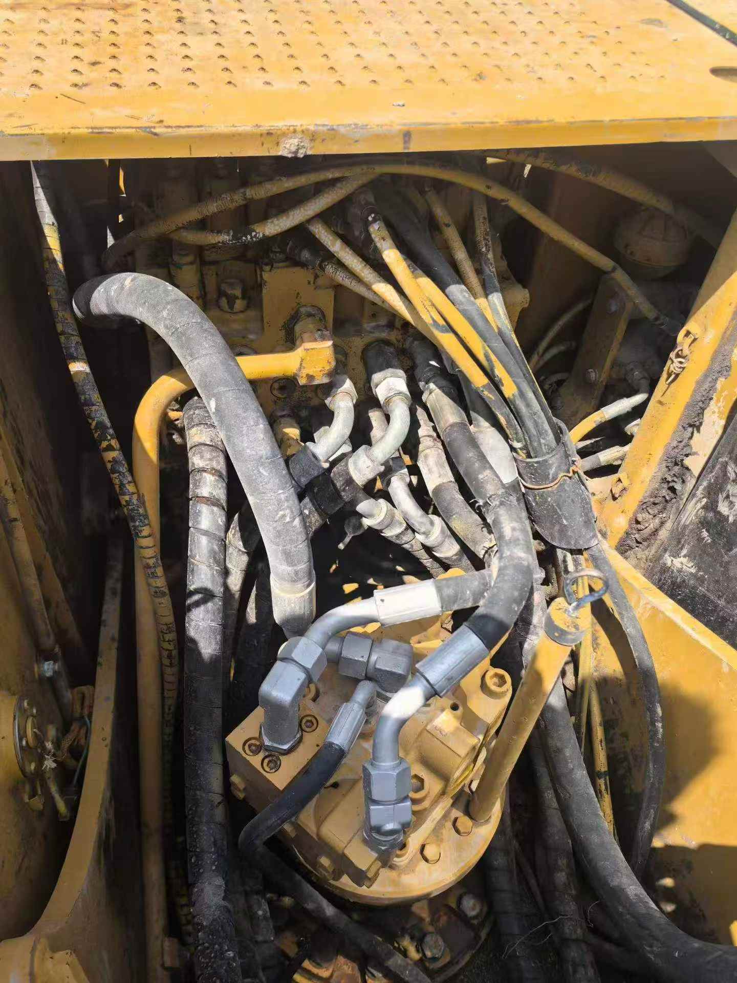 Buy Caterpillar M318 Used Excavator / 5 Buy Caterpillar M318 Used Excavator / 5
