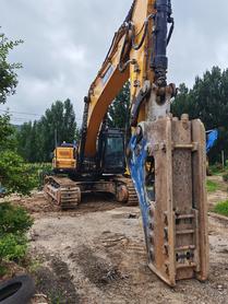 Buy Sany SY550H Used Excavator / 4 Buy Sany SY550H Used Excavator / 4