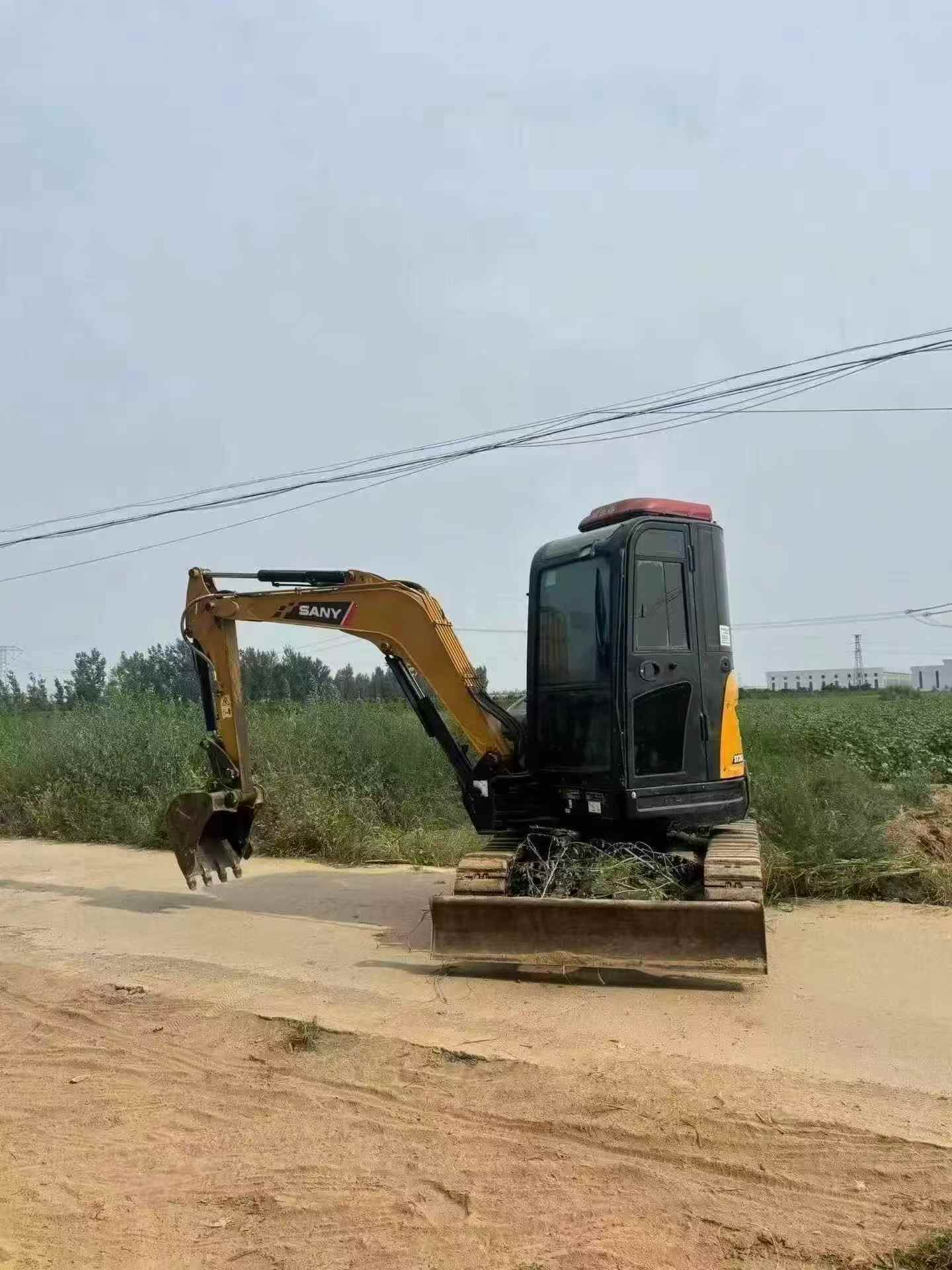 Buy Sany SY35C Used Excavator / 2