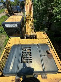 Buy Caterpillar 320D Used Excavator / 3 Buy Caterpillar 320D Used Excavator / 3