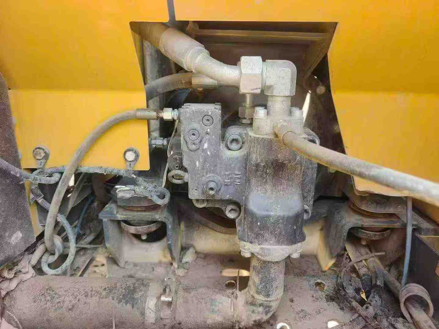 Buy XCMG XE80 Used Excavator / 3 Buy XCMG XE80 Used Excavator / 3