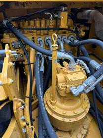 Buy Caterpillar 323 Used Excavator / 4 Buy Caterpillar 323 Used Excavator / 4