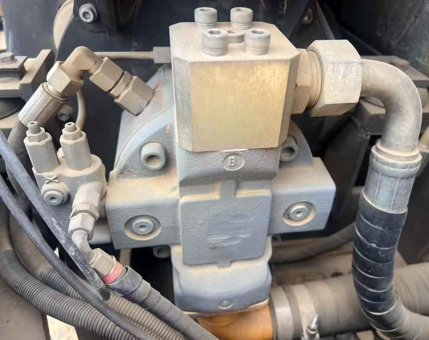 Buy Sany SY60 Used Excavator / 7 Buy Sany SY60 Used Excavator / 7
