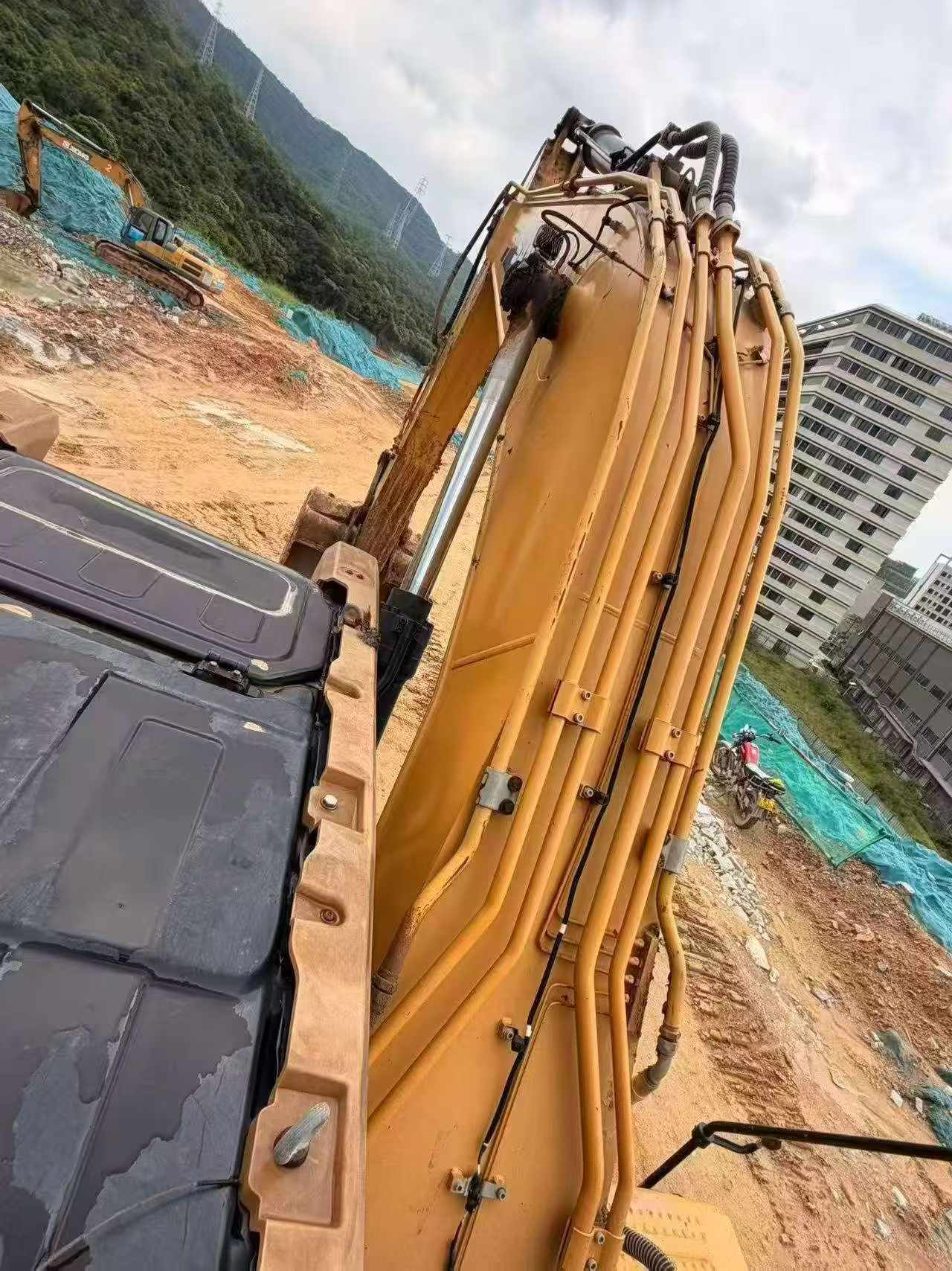 Buy Sany SY305C Used Excavator / 5 Buy Sany SY305C Used Excavator / 5