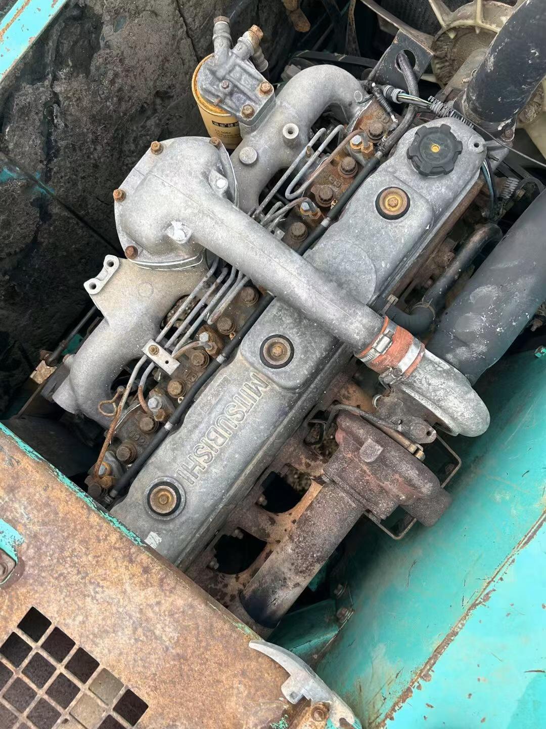 Buy Kobelco SK200-2 Used Excavator / 9 Buy Kobelco SK200-2 Used Excavator / 9