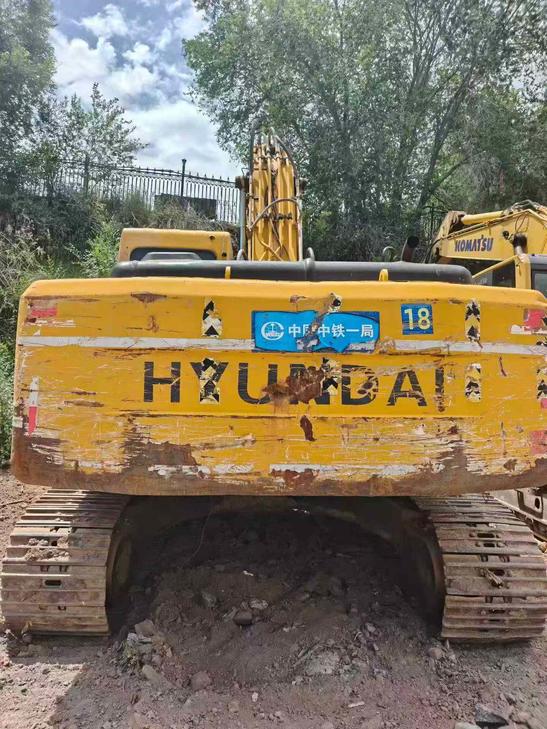 Buy Hyundai R265LC-7 Used Excavator / 1