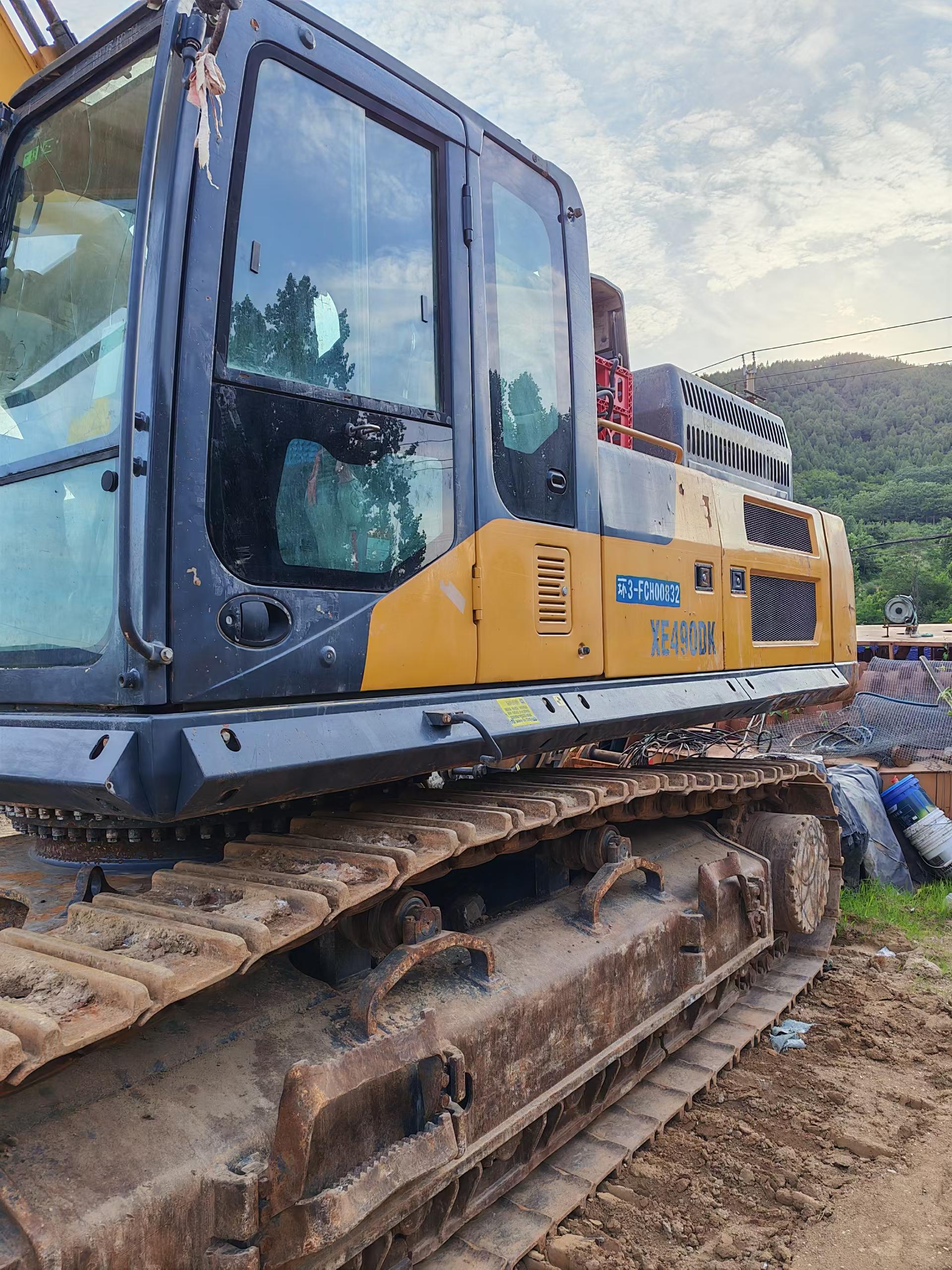 Buy XCMG XE490D Used Excavator / 6 Buy XCMG XE490D Used Excavator / 6