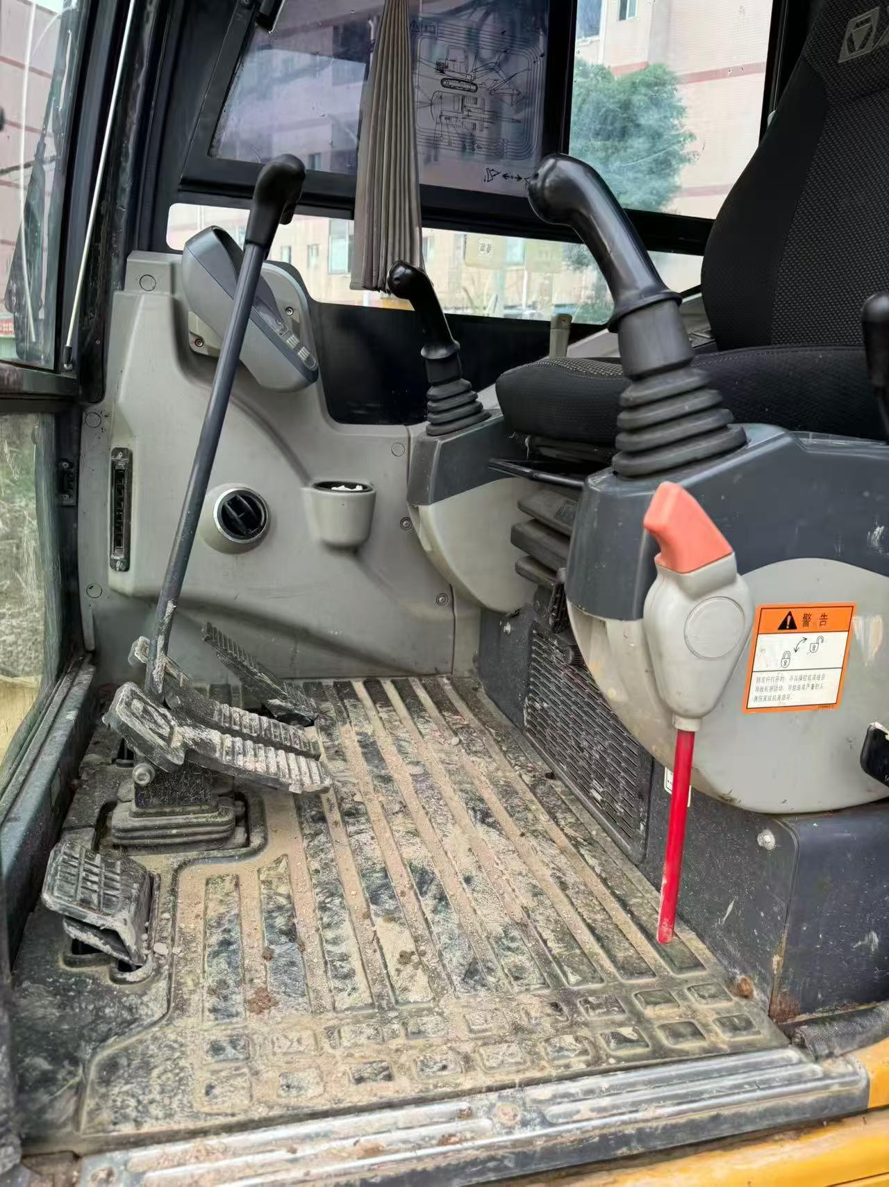 Buy XCMG XE60 Used Excavator / 3 Buy XCMG XE60 Used Excavator / 3