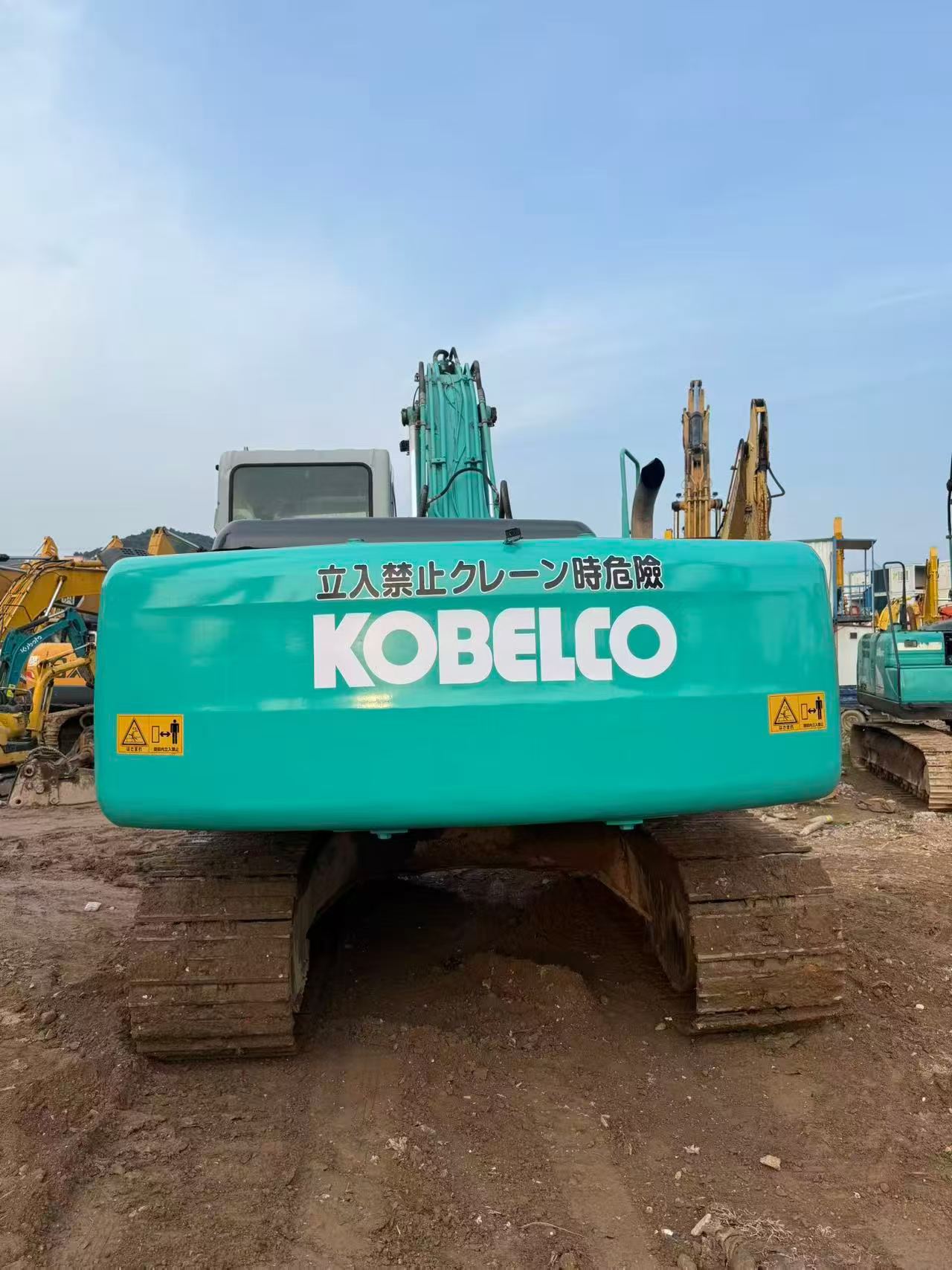 Buy Kobelco SK200-2 Used Excavator / 9 Buy Kobelco SK200-2 Used Excavator / 9