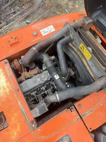 Compre Escavadeira Hitachi EX130 Usada / 8 Compre Escavadeira Hitachi EX130 Usada / 8