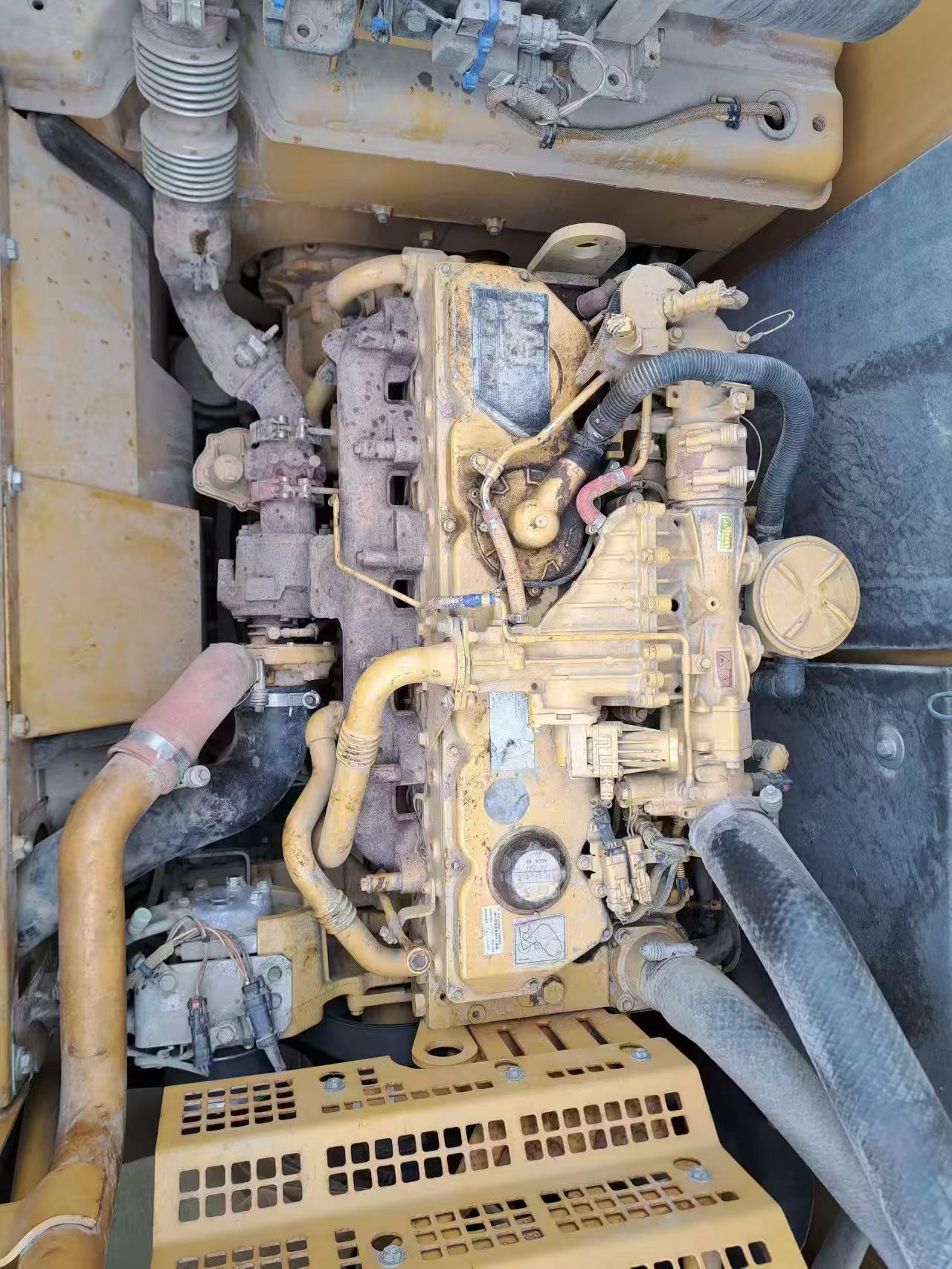 Buy Caterpillar 320E Used Excavator / 3 Buy Caterpillar 320E Used Excavator / 3