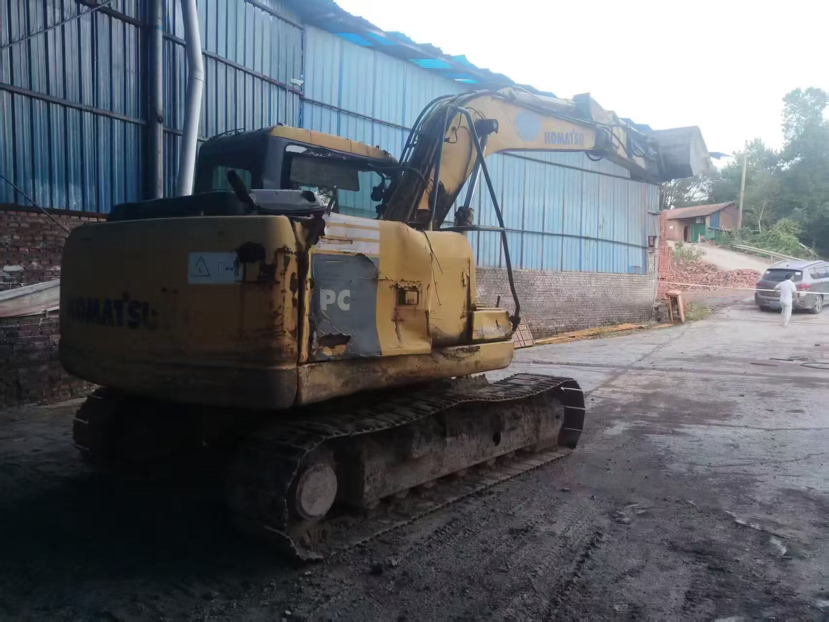 Buy Komatsu PC130 Used Excavator / 2 Buy Komatsu PC130 Used Excavator / 2