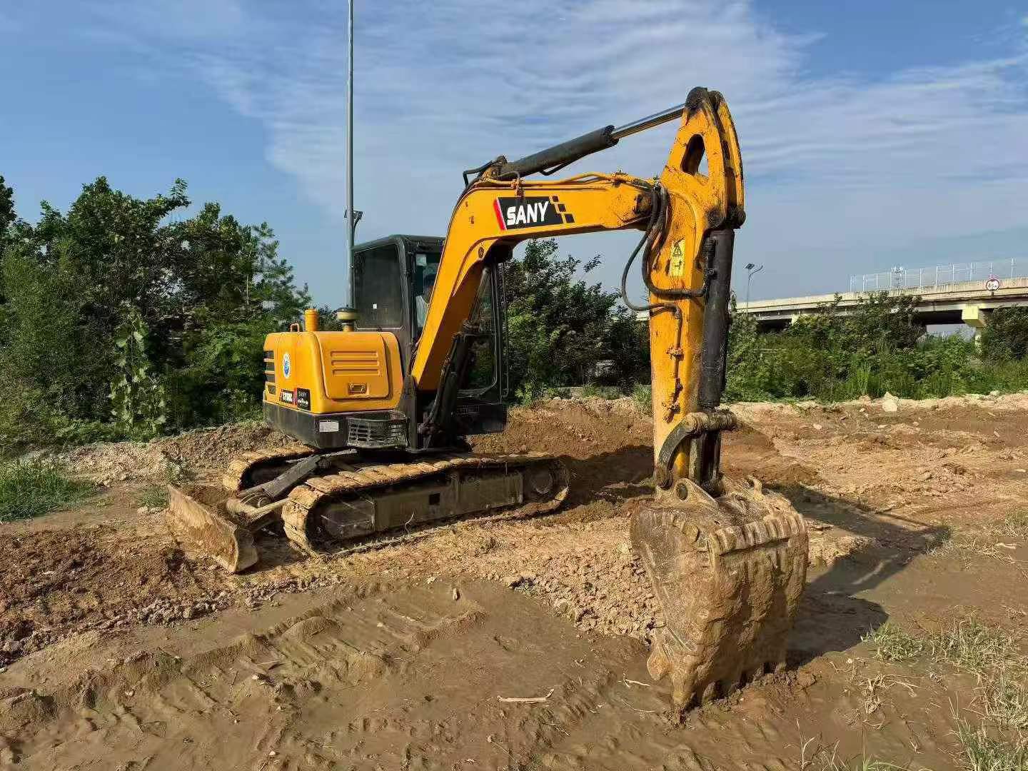 Buy Sany SY60 Used Excavator / 2 Buy Sany SY60 Used Excavator / 2