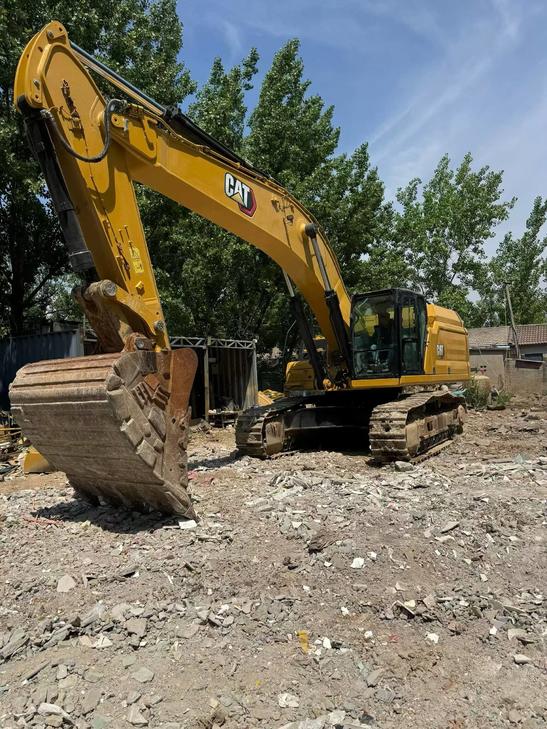 Buy Caterpillar 349E Used Excavator / 1