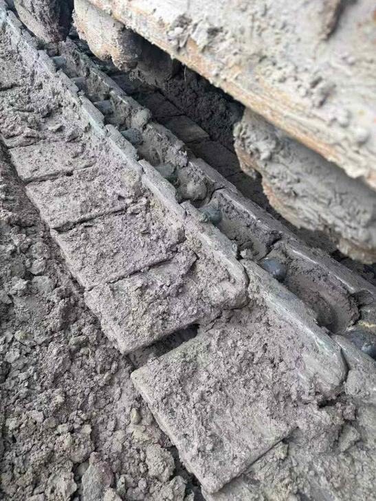 Buy Hyundai R215-7 Used Excavator / 1