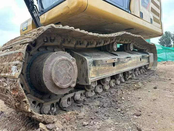 Buy Caterpillar 330B Used Excavator / 8 Buy Caterpillar 330B Used Excavator / 8