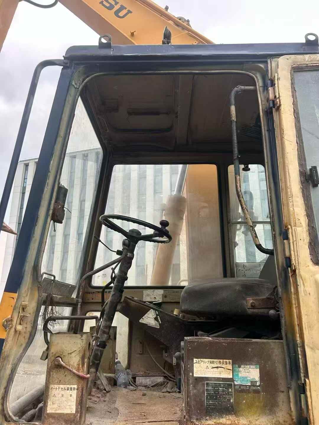 Buy Komatsu PC100-5 Used Excavator / 7 Buy Komatsu PC100-5 Used Excavator / 7
