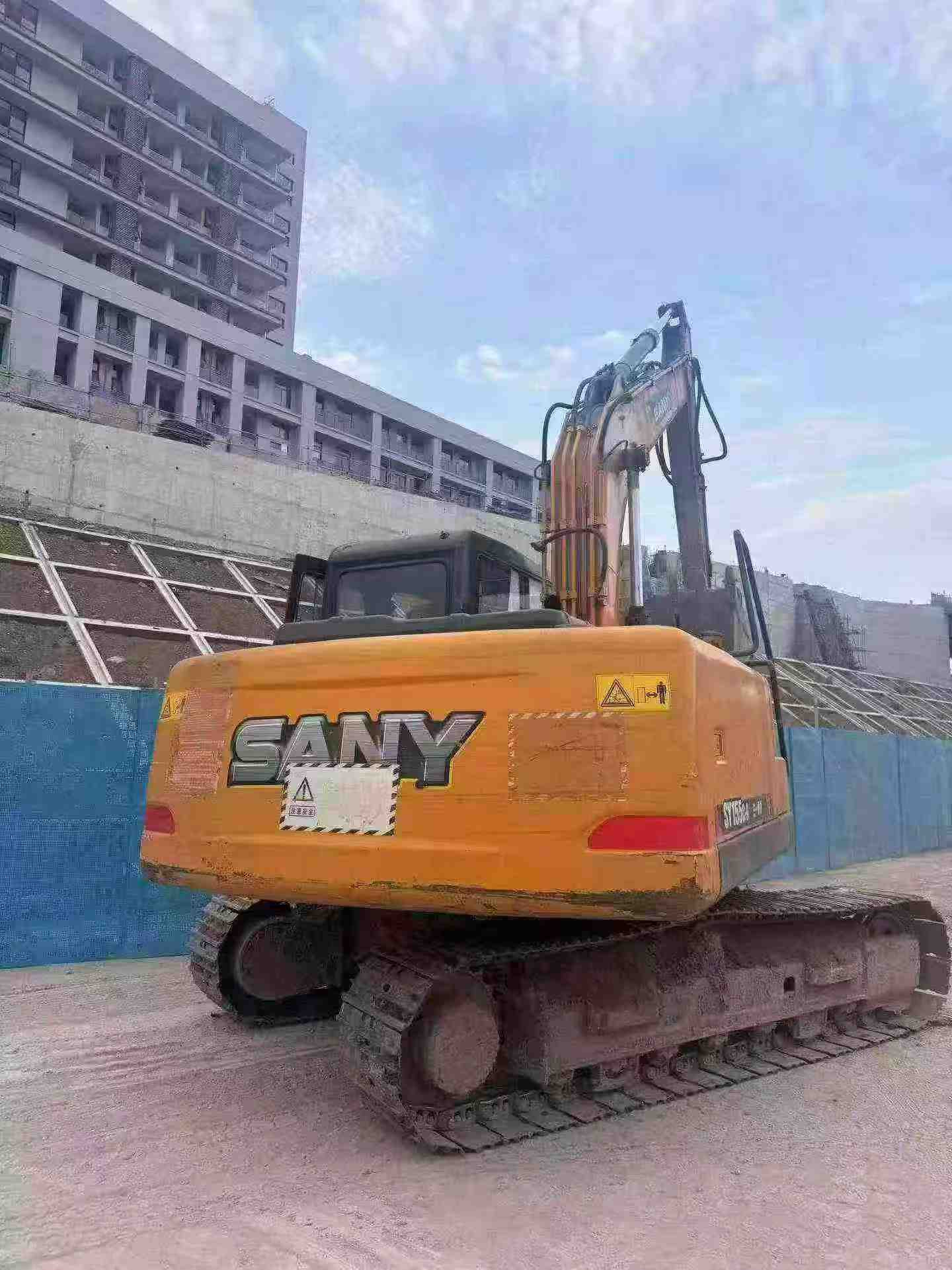 Buy Sany SY135 Used Excavator / 3 Buy Sany SY135 Used Excavator / 3