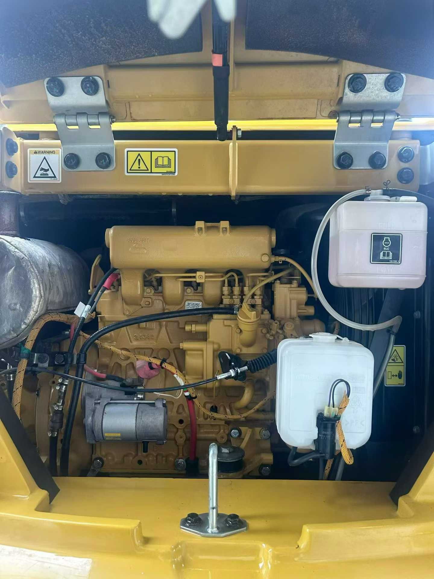 Buy Caterpillar 307B Used Excavator / 3 Buy Caterpillar 307B Used Excavator / 3