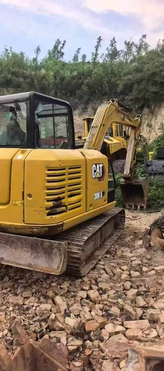 Buy Caterpillar 305.5 Used Excavator / 1