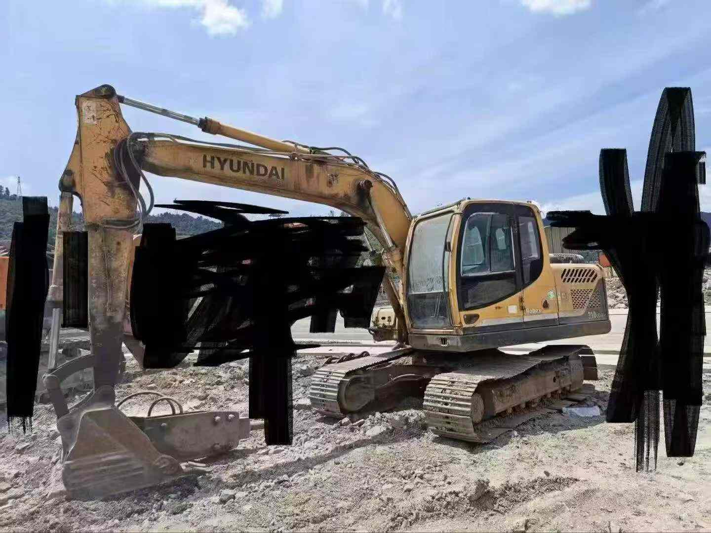 Buy Hyundai R150-7 Used Excavator / 3 Buy Hyundai R150-7 Used Excavator / 3