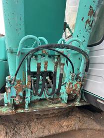 Buy Kobelco SK200-2 Used Excavator / 6 Buy Kobelco SK200-2 Used Excavator / 6