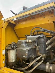 Buy Komatsu PC200-8 Used Excavator / 9 Buy Komatsu PC200-8 Used Excavator / 9
