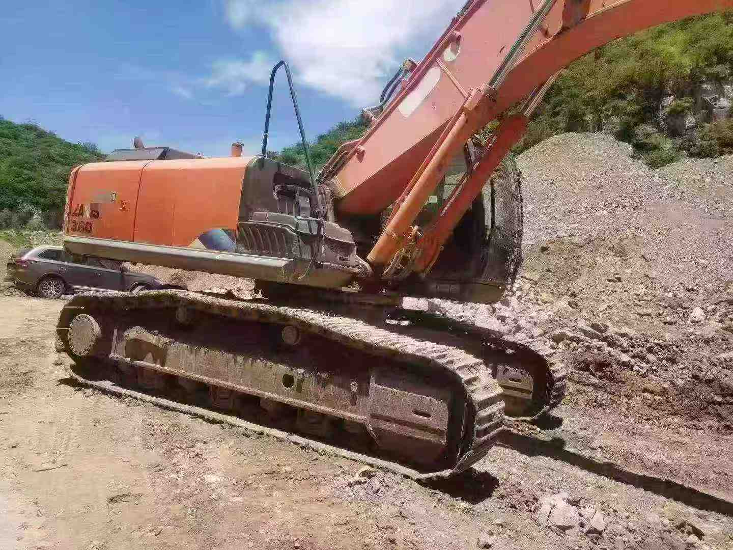 Buy Hitachi EX360-5 Used Excavator / 1