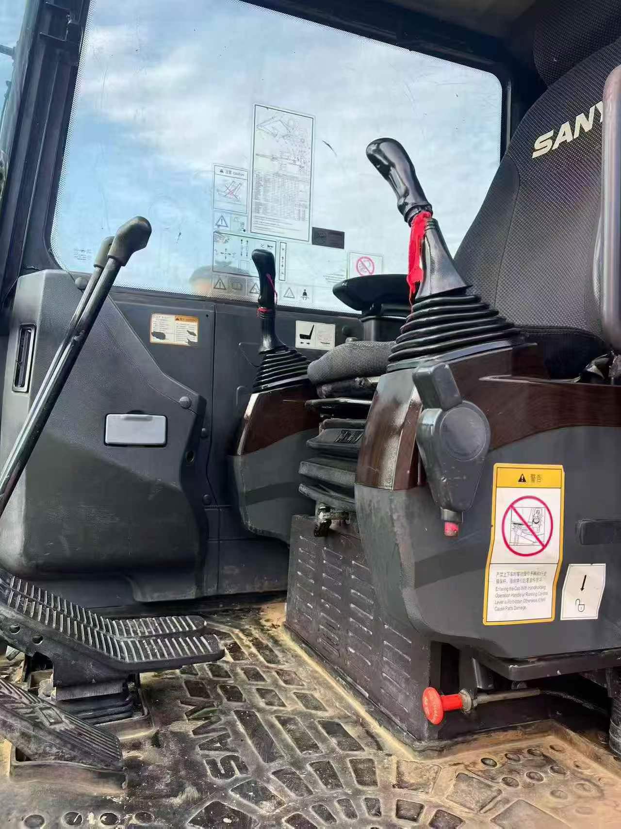 Buy Sany SY60 Used Excavator / 6 Buy Sany SY60 Used Excavator / 6